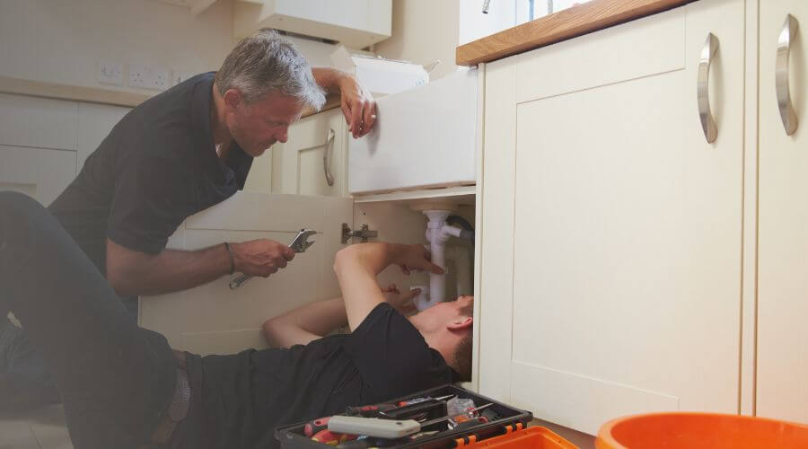 Professional burst pipe repair services in Vanderbilt, TX